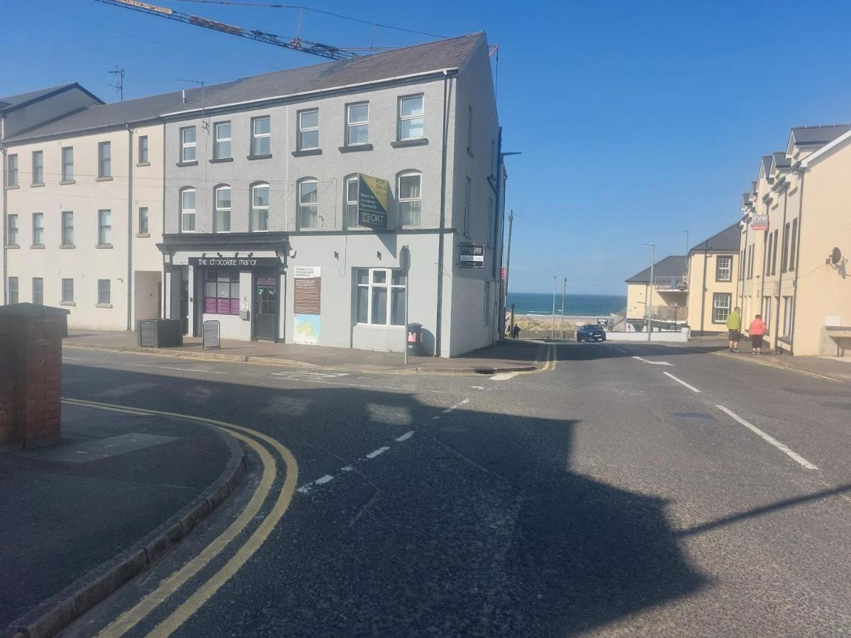 Marine Beach Escape Castlerock Beside Beach Golf Course And Pub 外观 照片